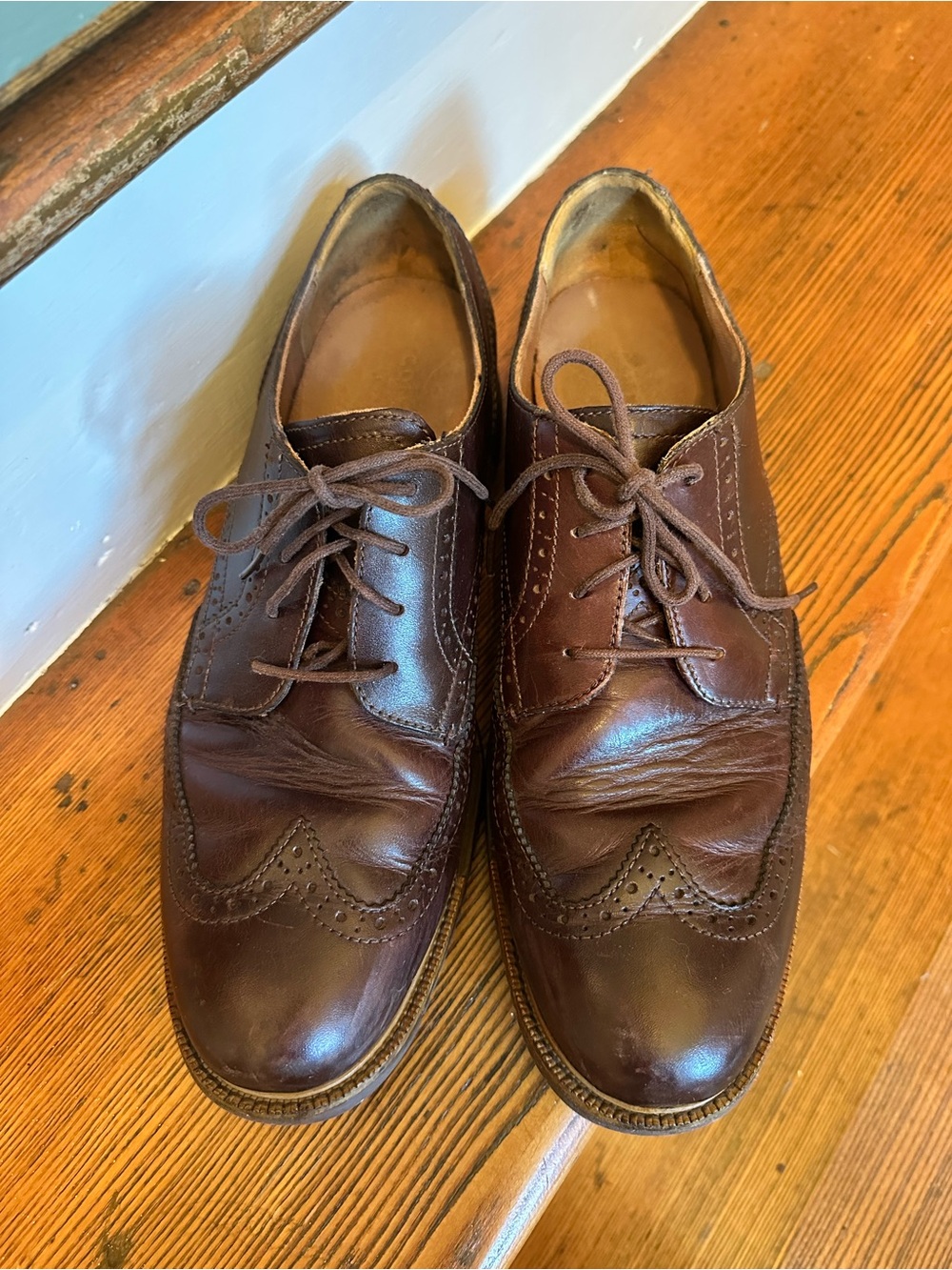 Cole Haan Brown Leather Wingtip Oxfords 10.5